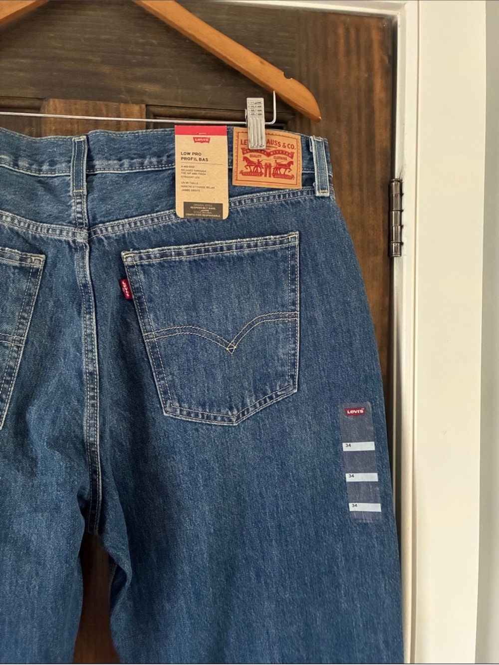 NWT Levi’s Low Pro Straight - Picture 6 of 13